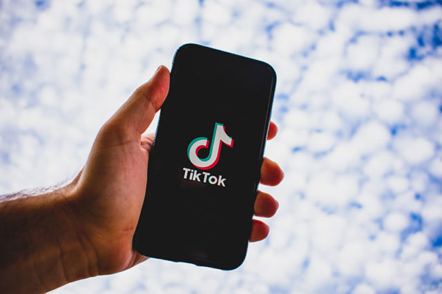How to download TikTok Videos without watermark [Simple Method]